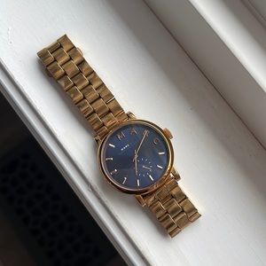 Marc Jacobs rose gold watch with blue face